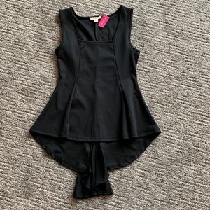 Black boutique top